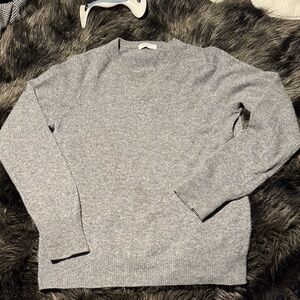 Equipment Women's Gray Cashmere Crewneck Sweater